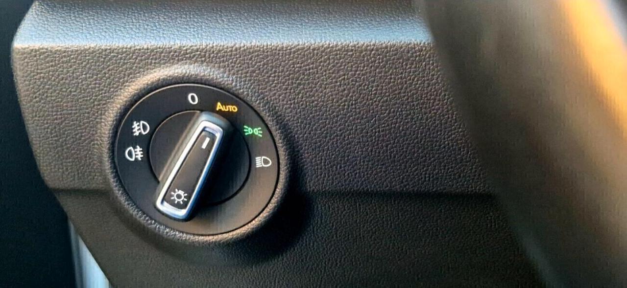 Volkswagen T-Roc 1.6 Tdi 116Cv Manuale Style-2020