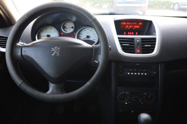 PEUGEOT 207 1.4 ECO GPL 75CV 5Porte Sport per NEOPATENTATI
