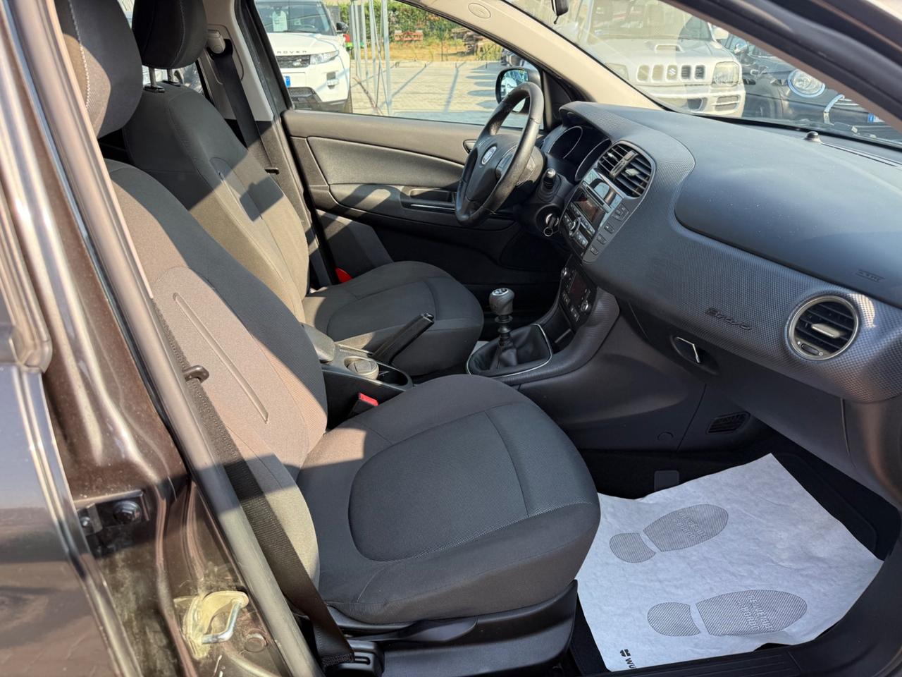 Fiat Bravo 1.4 Dynamic BENZINA OK NEOPATENTATI