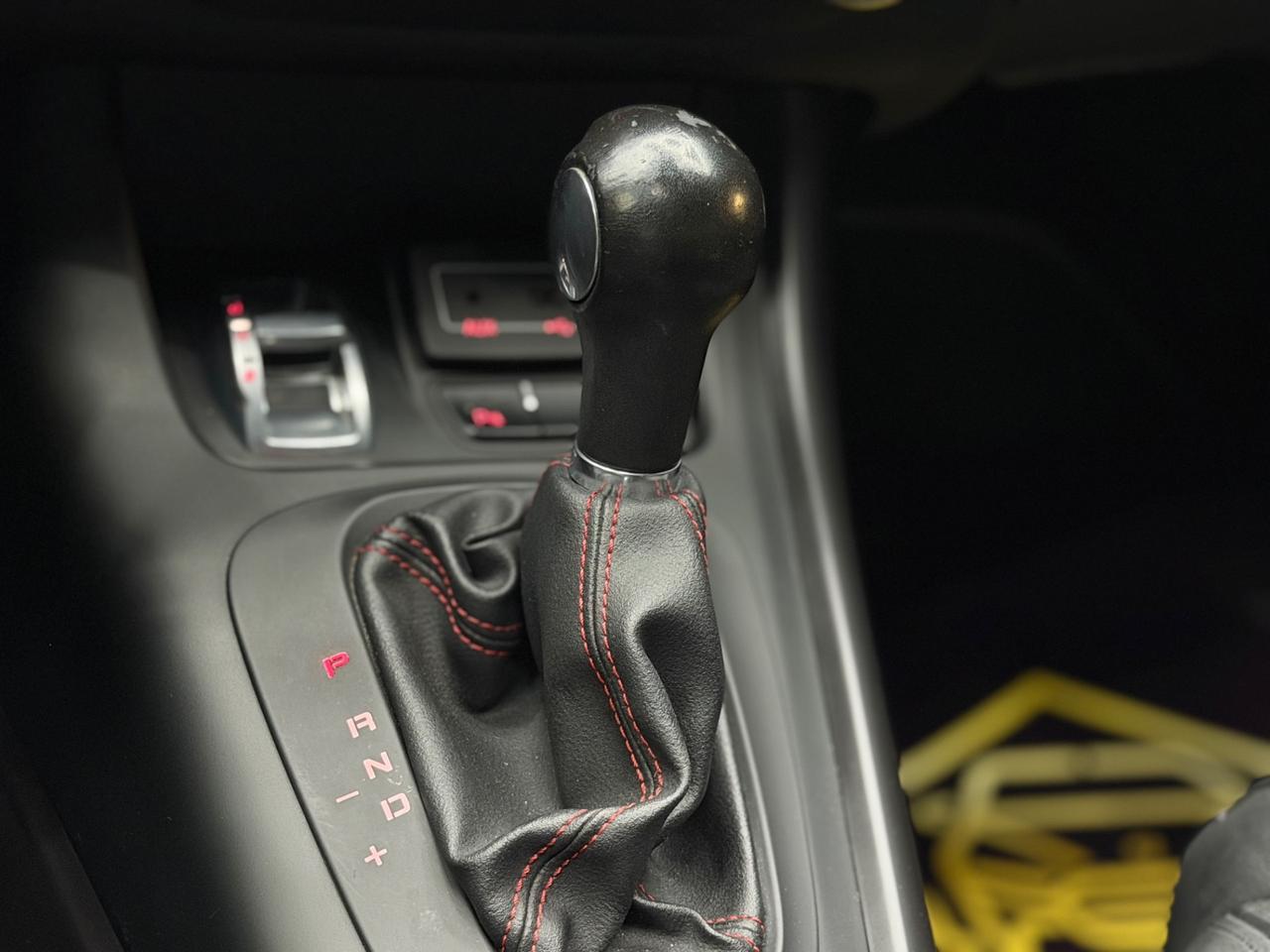 Alfa Romeo Giulietta 1750 Turbo TCT Veloce TETTO PANORAMICO/CARBONIO