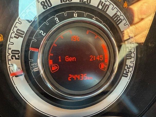 Fiat 500 hibrid 2023 24000 km neopat garanzia permute