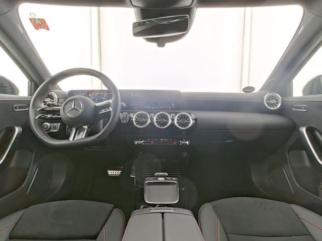 MERCEDES-BENZ A 180 Automatic AMG Line Advanced Plus