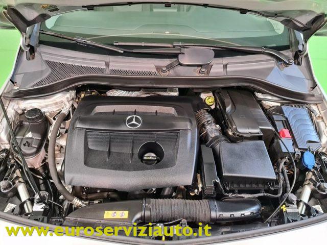 MERCEDES-BENZ B 180 d Automatic Sport