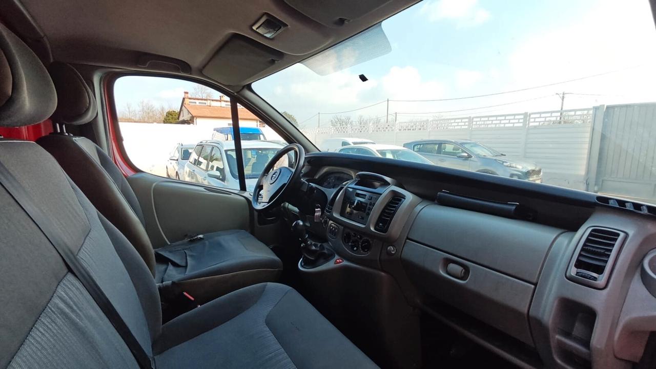 Opel Vivaro 27 2.0 CDTI 120CV PC-TN Combi Semivetrato M1