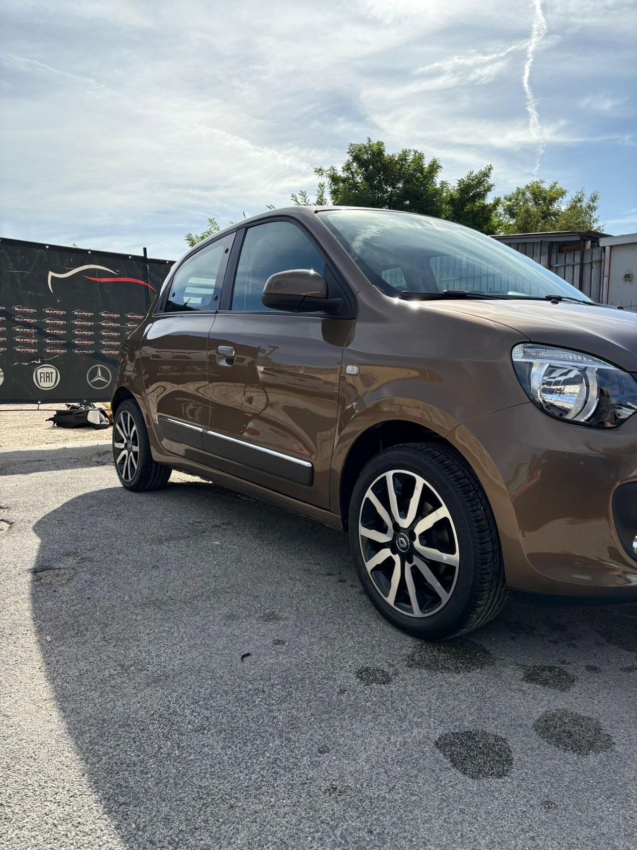 Renault Twingo SCe EDC Intens