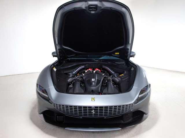 Ferrari Roma Spider