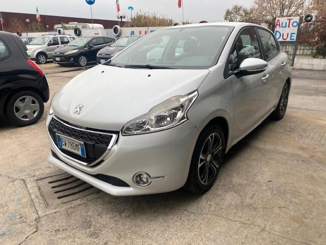 Peugeot 208 1.4 HDi 68 CV 5 porte Access
