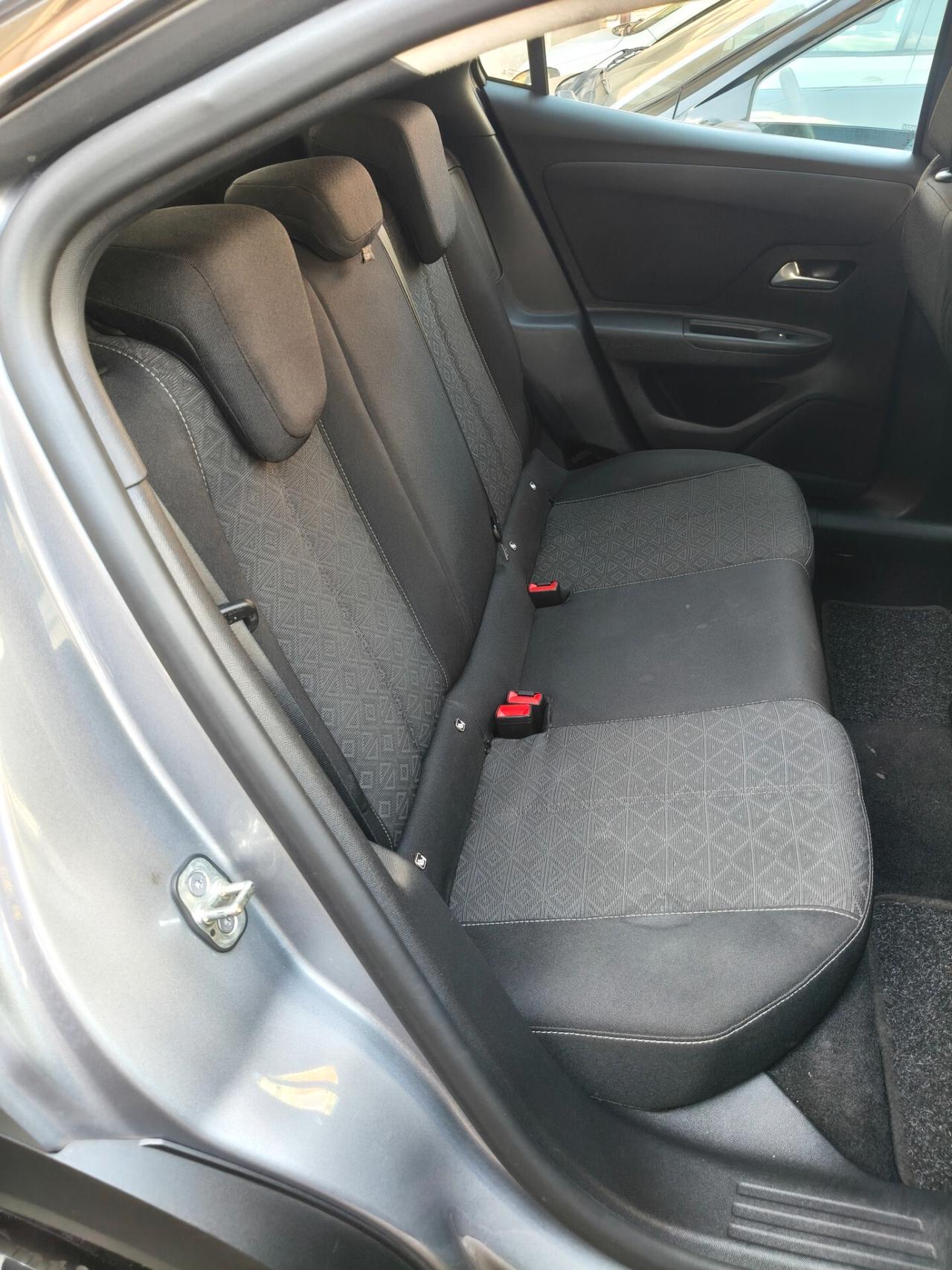 Opel Mokka 10/2022 BENZINA FULL OPTIONAL