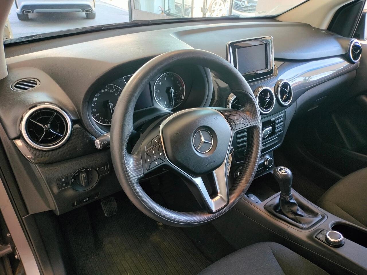 Mercedes-benz B 180 B 180 BlueEFFICIENCY Executive