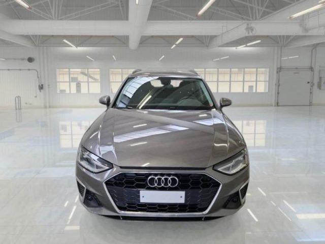 AUDI A4 35 TDI/163 CV S tronic S line edition