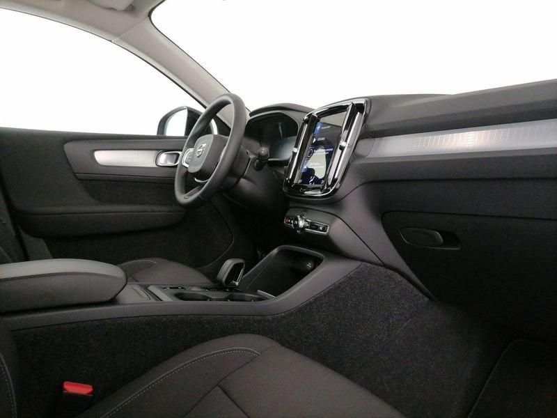 Volvo XC40 1.5 t3 Momentum Pro 163cv auto my21