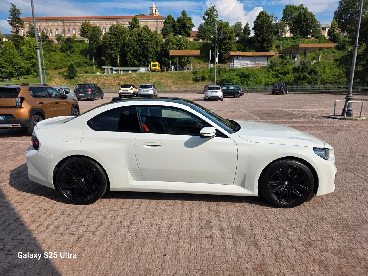 M2 full optional valutiamo usato
