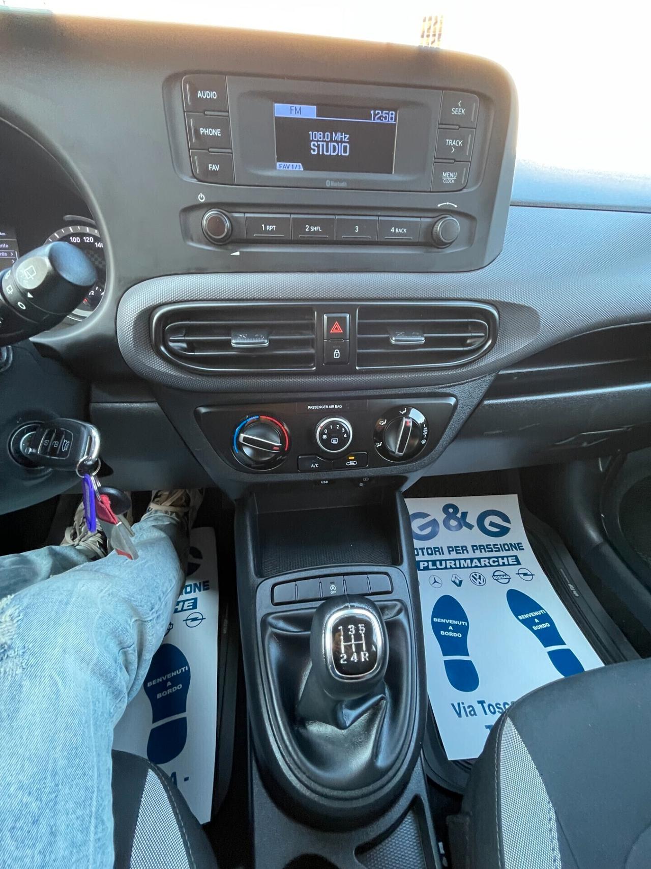 Hyundai i10 1.0 MPI Tech