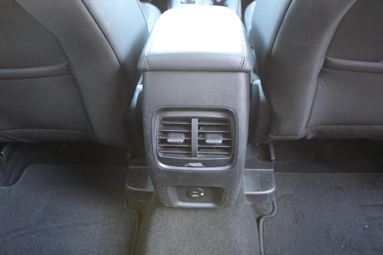 Ford Kuga 1.5 EcoBlue 120 CV aut. 2WD Titanium Business