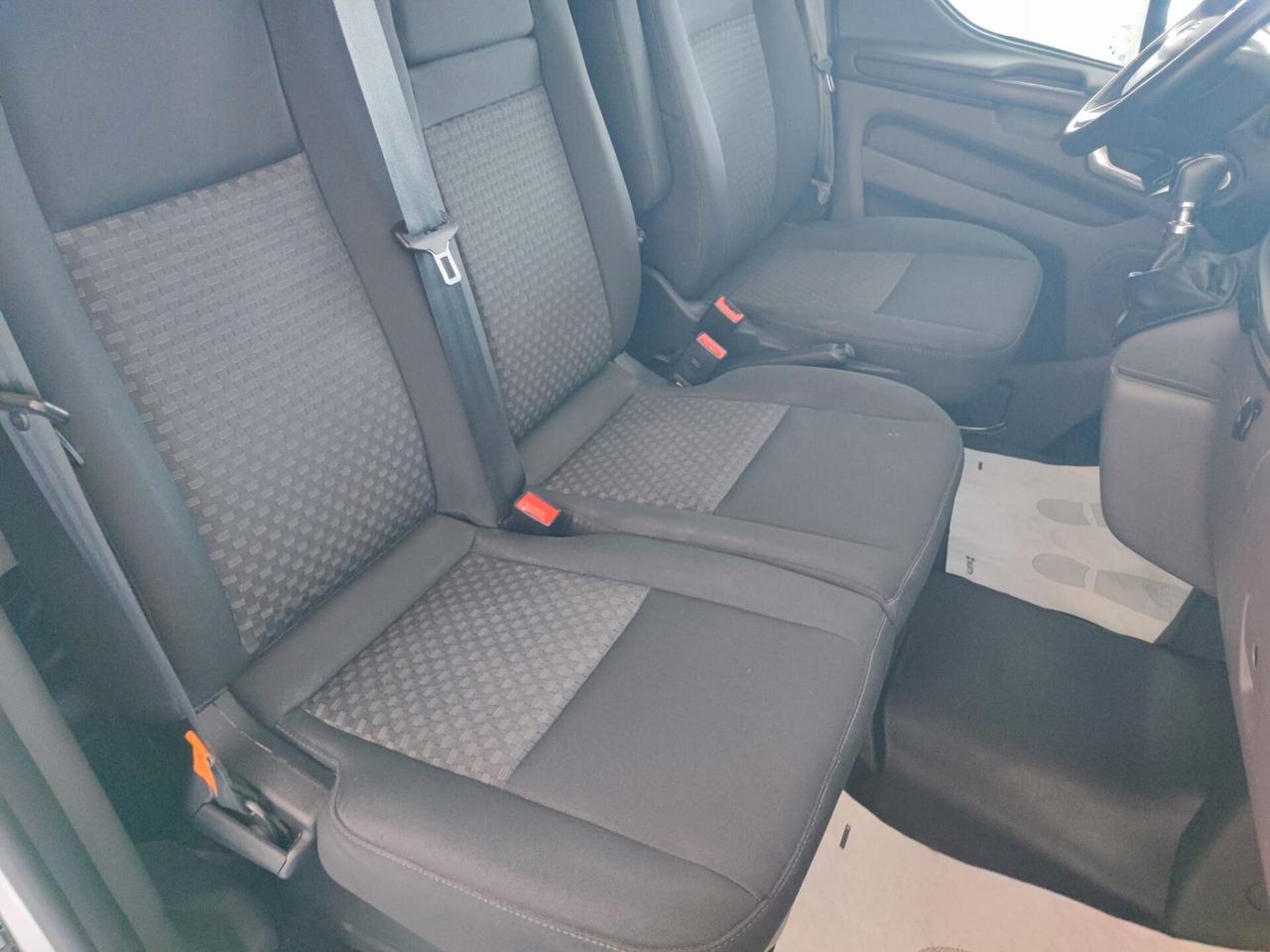 Ford Transit Custom 2.0 tdi 130 cv VAN