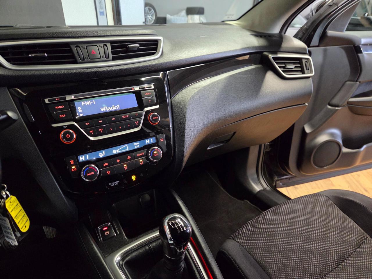 Nissan Qashqai 1.5 dci Tekna 110cv E6