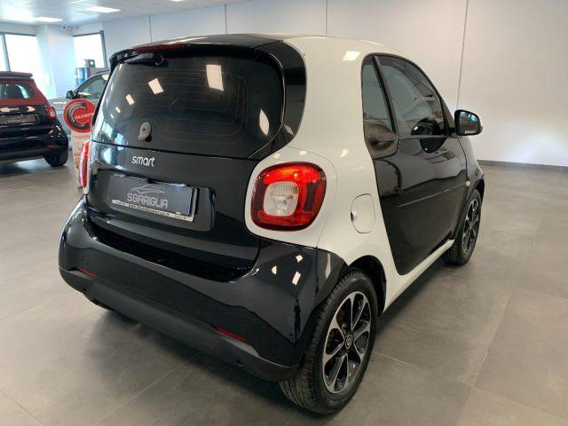 SMART ForTwo 1.0 Benzina Black Passion Strafull