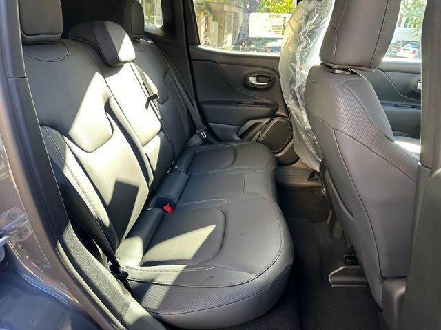 JEEP Renegade S-Edition-1.5l-T4-e-Hybrid-48V-Pelle-Winter-Led