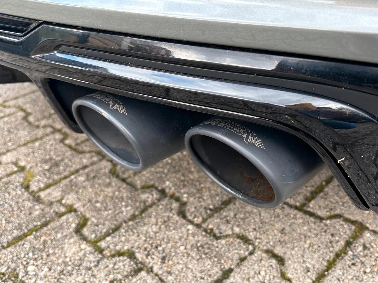 Audi TT TTS Coupé TFSI quattro S tronic