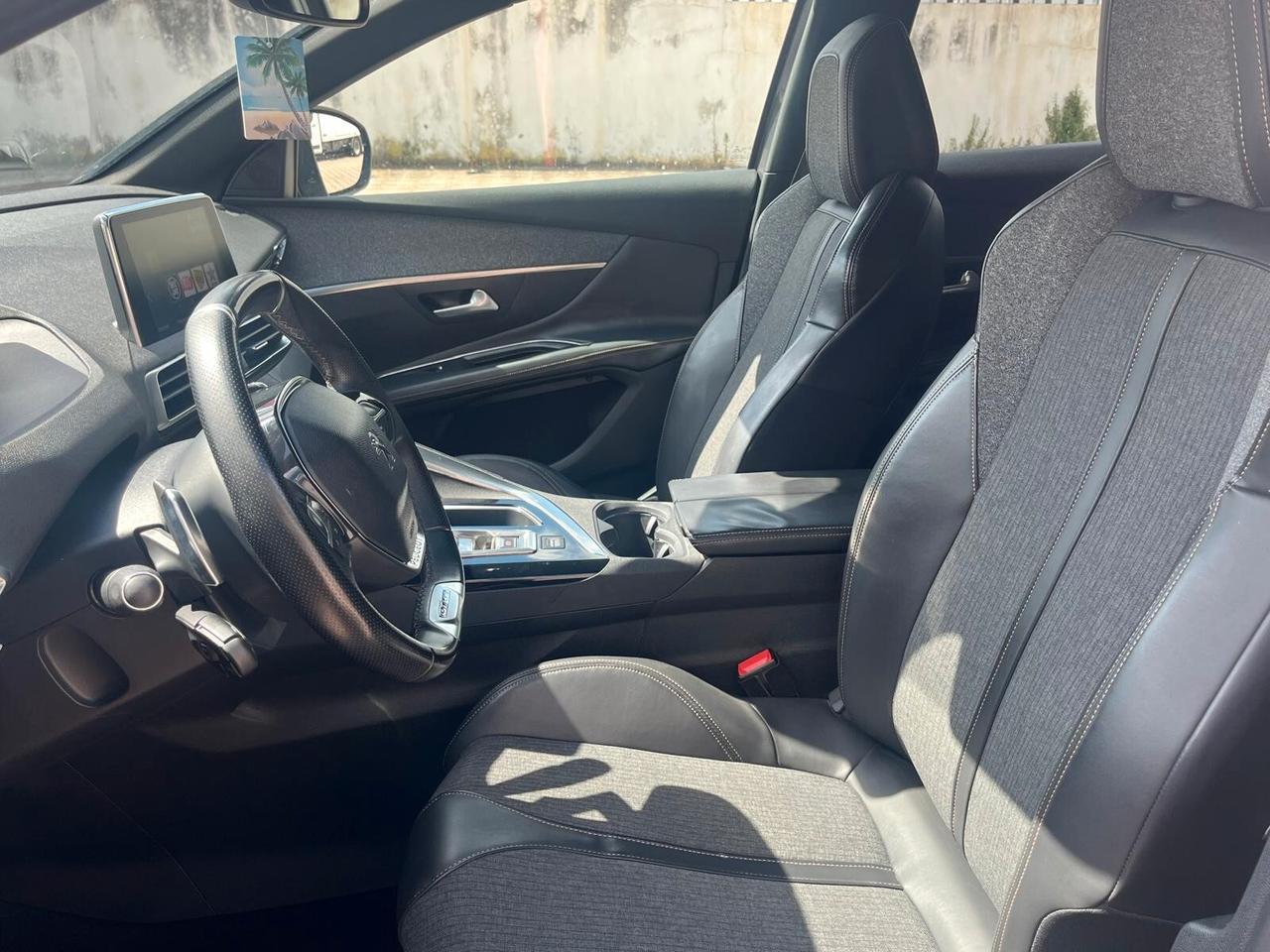 Peugeot 3008 BlueHDi 130 S&S EAT8 GT Line