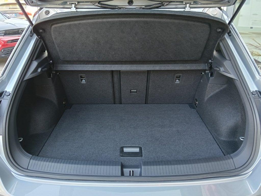 Volkswagen T-Roc 2.0 TDI SCR 150 CV DSG R-Line