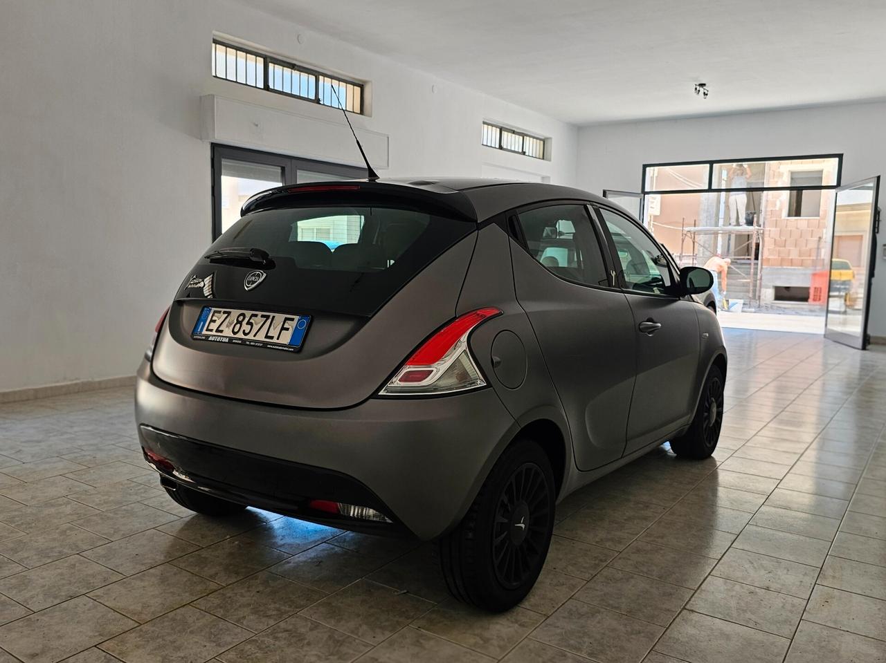 Lancia Ypsilon 1.2 69 CV 5 porte GPL Ecochic Elefantino