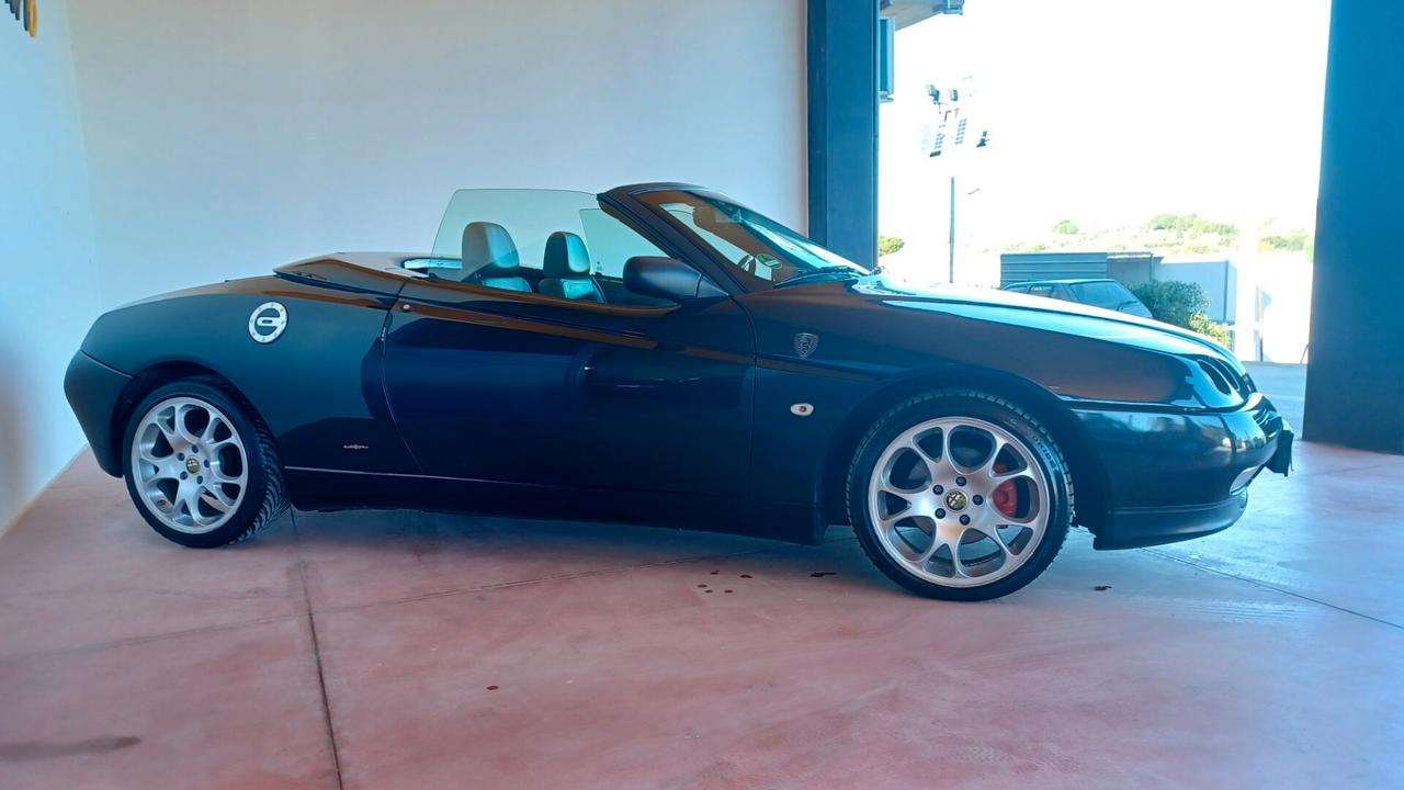 Alfa Romeo GTV Spider 2.0i 16V Twin Spark cat