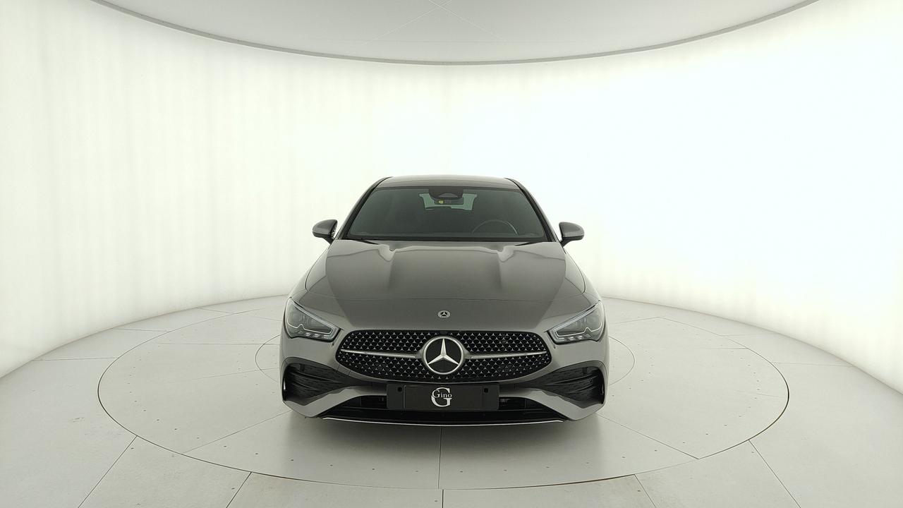 Mercedes-Benz CLA Shooting Brake 200 d Advanced auto