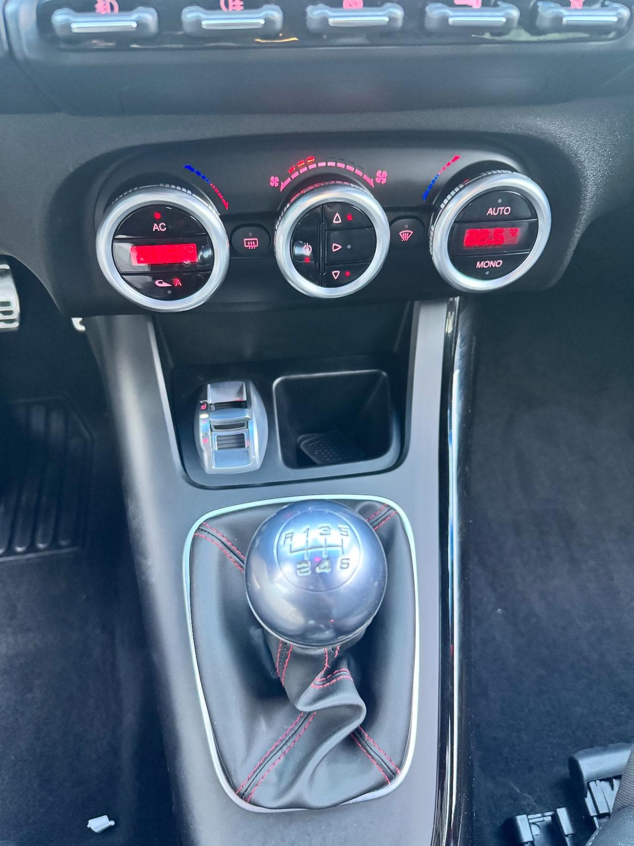 Alfa Romeo Giulietta 1.6 JTDm-2 105 CV Neopatentati