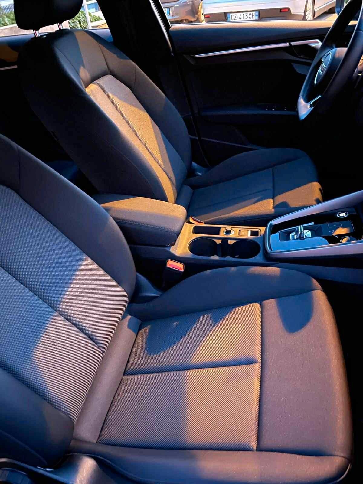 Audi A3 SPB 35 TDI S tronic line edition