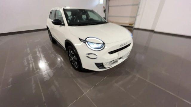 FIAT 600 Hybrid 100 CV DCT MHEV