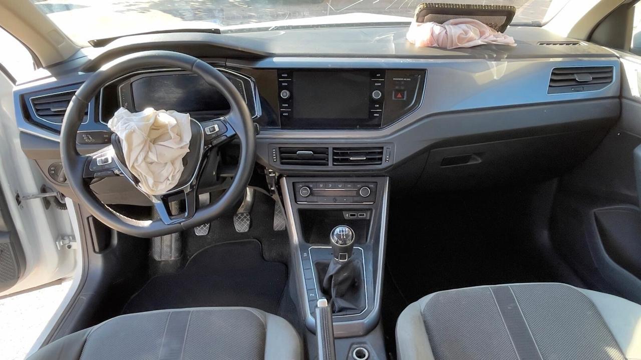 Volkswagen Polo Business 1.0 TSI 5p. Highline incidentata