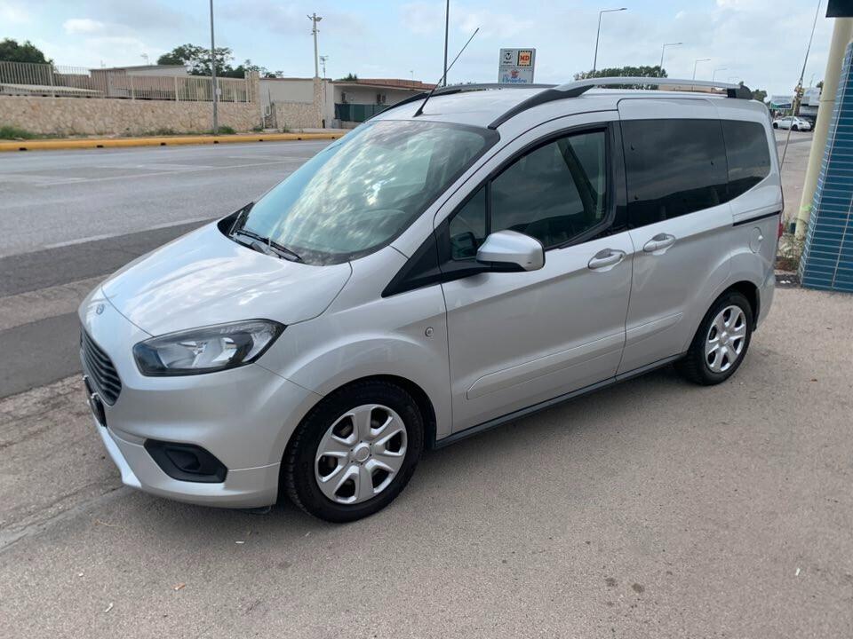 Ford Tourneo Courier 1.5 TDCI 75 CV S&S Plus