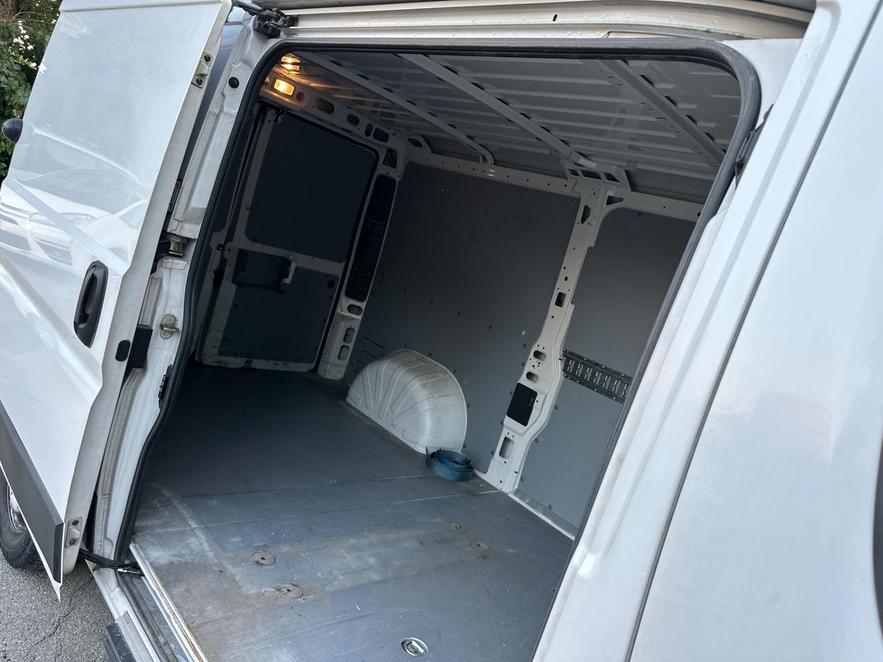 Peugeot Boxer 35 2.2 BlueHDi 140 S&S PM-TM Furgone
