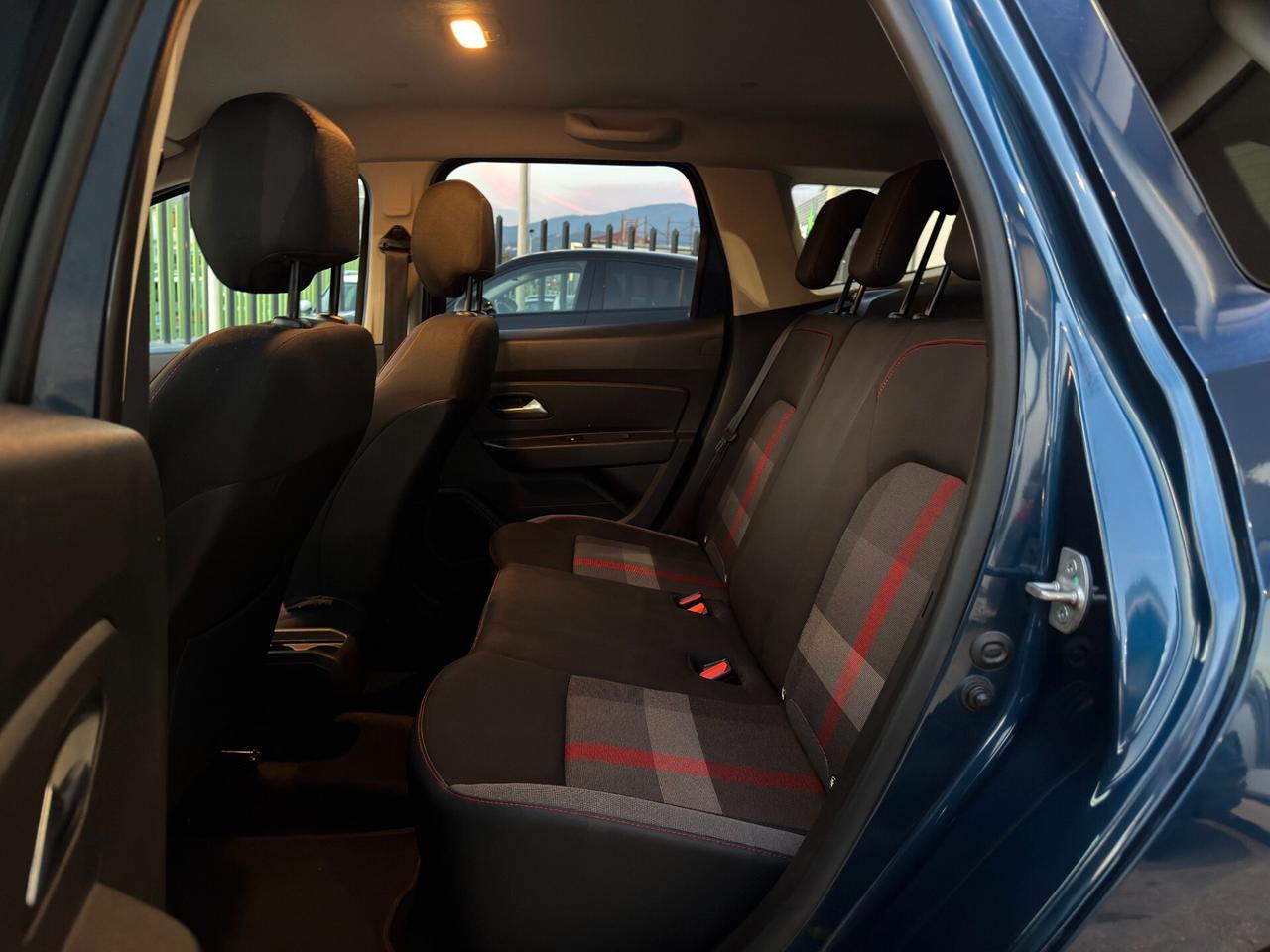 Dacia Duster 1.6 SCe GPL 4x2 Techroad