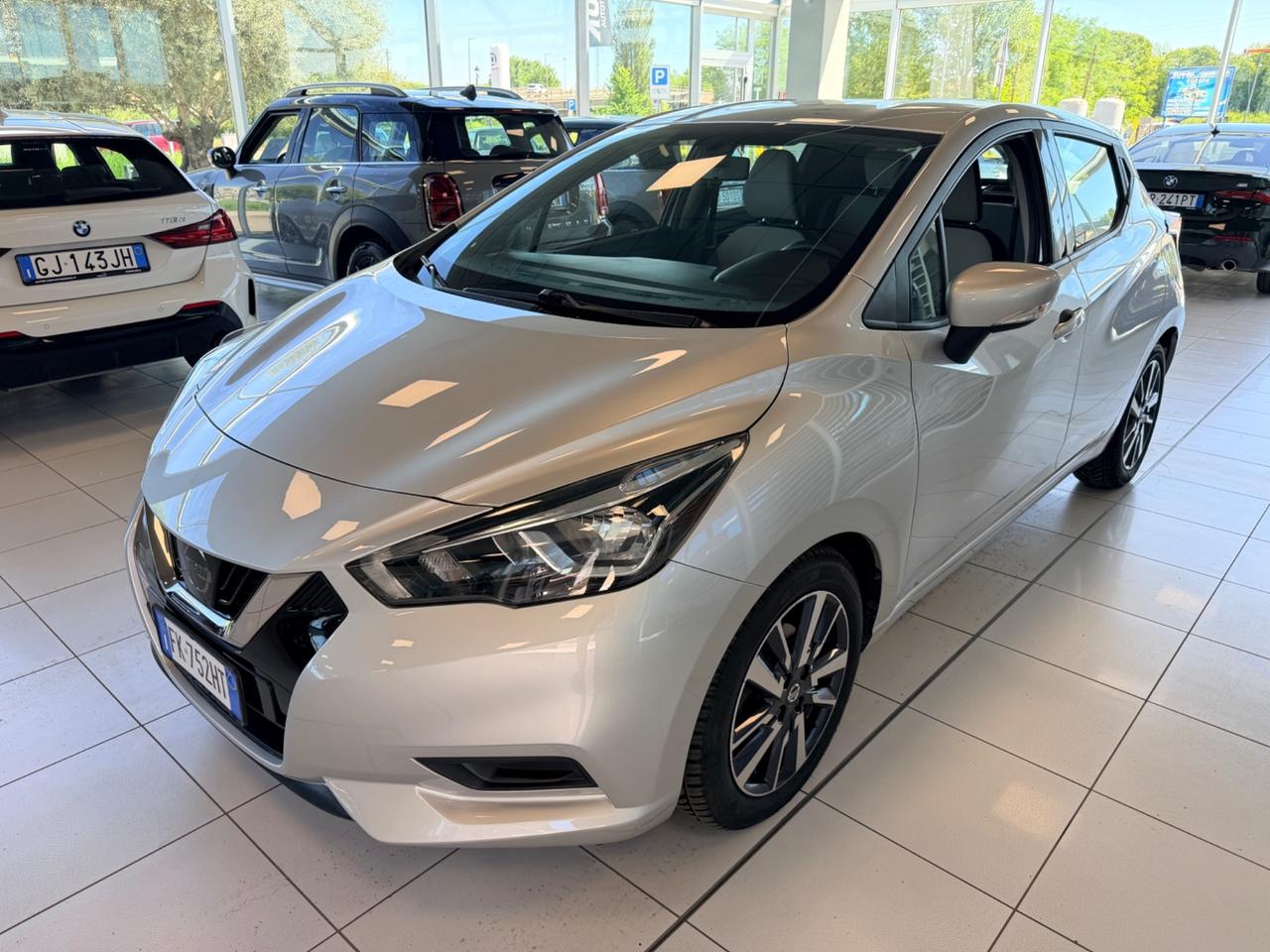 Nissan Micra 1.0L 12V 5 porte Acenta