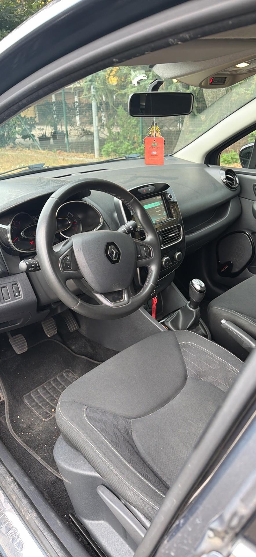 Renault Clio Sporter TCe 12V 90 CV Business