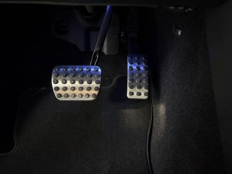 Mercedes-Benz GLA 35 AMG AMG Line Premium