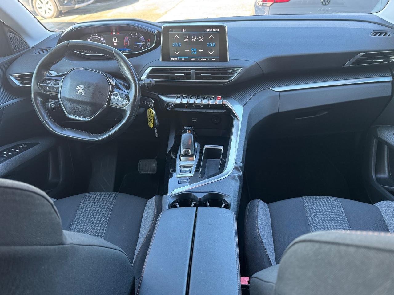 Peugeot 5008 BlueHDi 130 S&S EAT8 Business