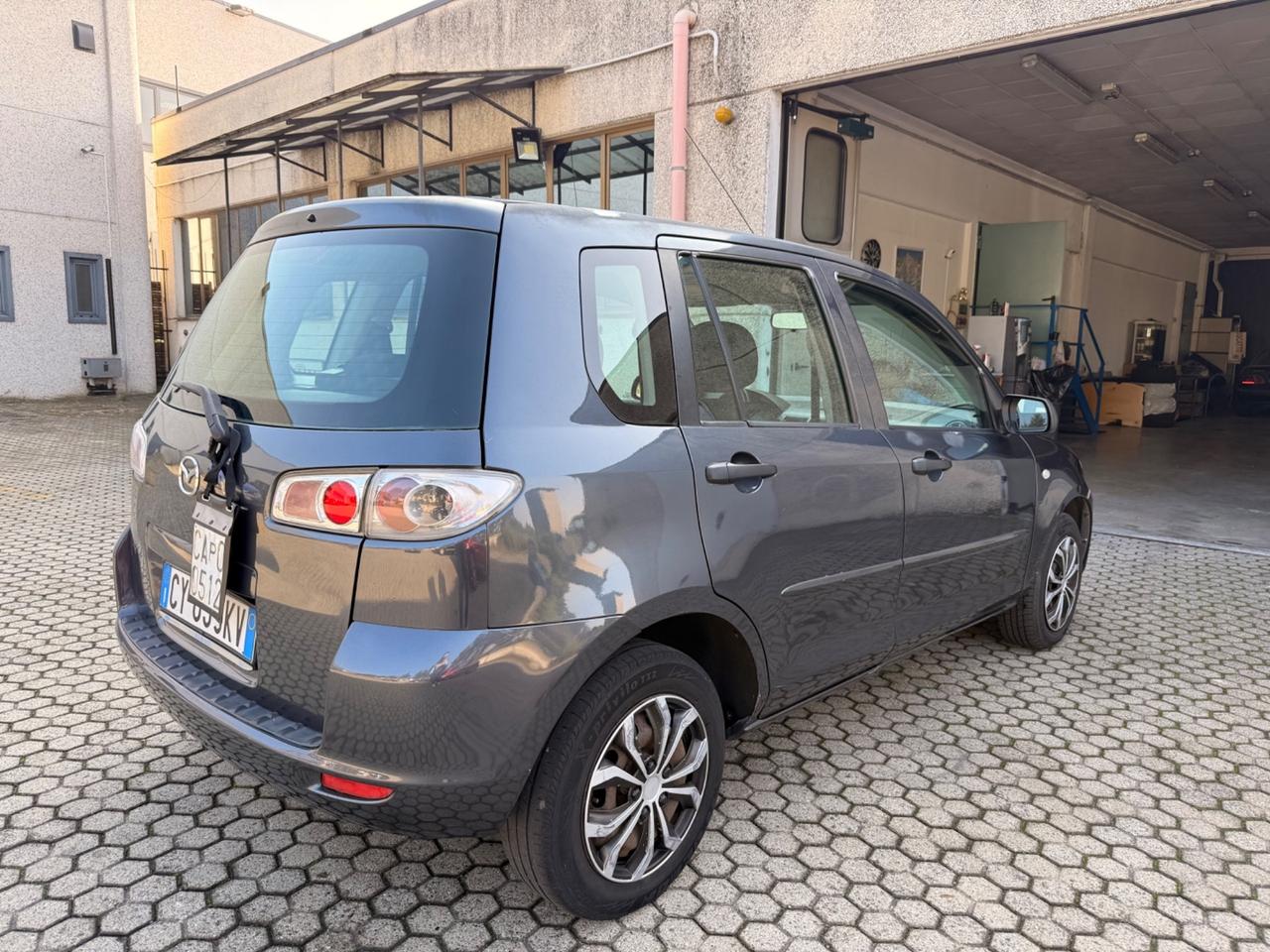 Mazda 2 1.2 Sony