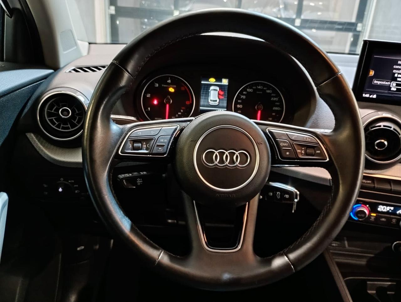 Audi Q2 30 TDI Business