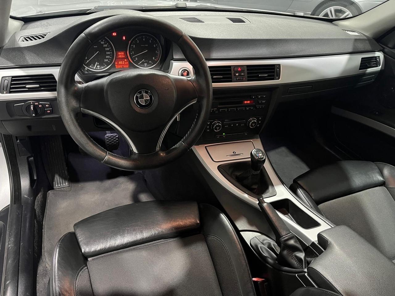 Bmw 325i Coupe e92 - 2007