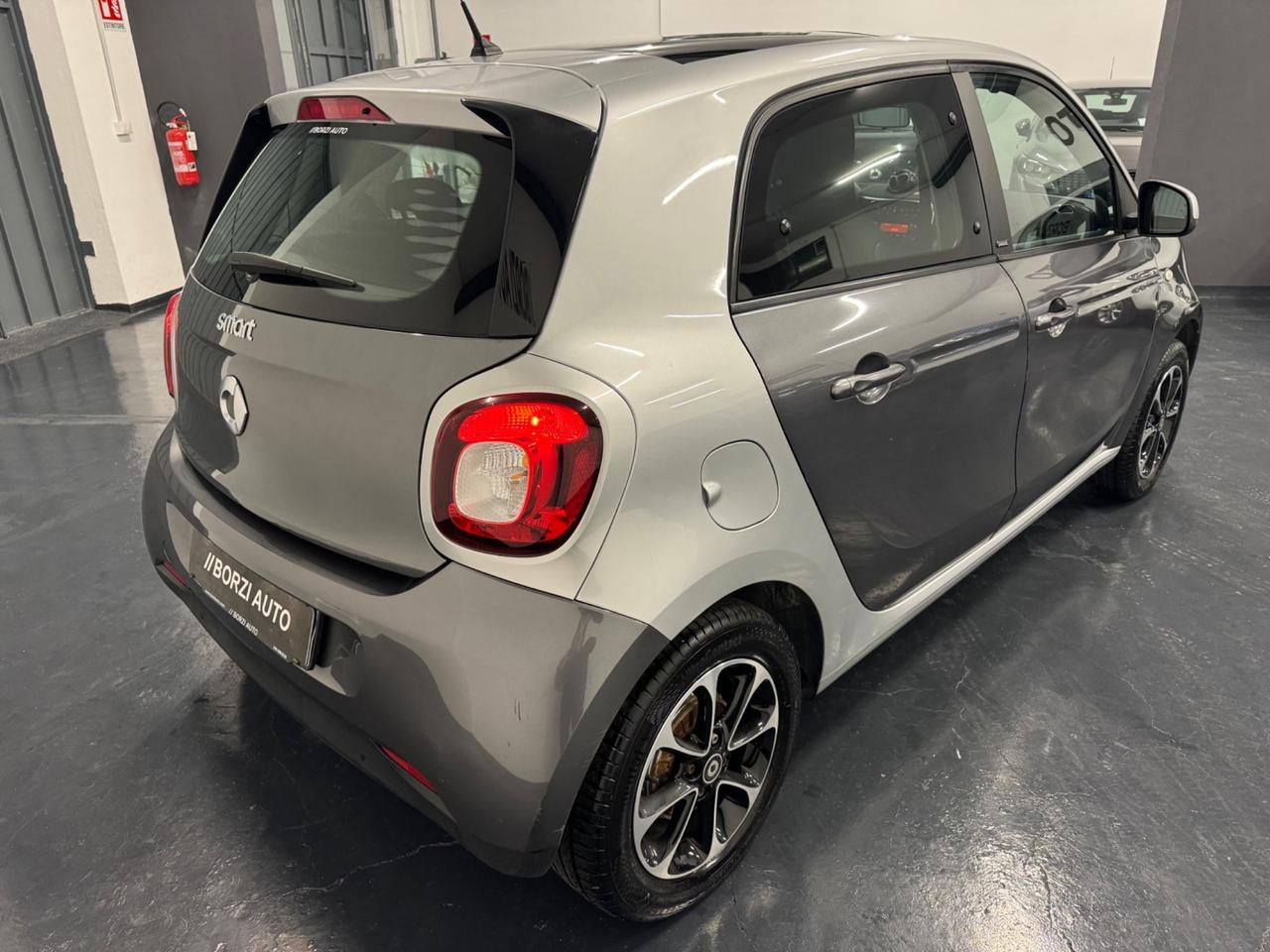 Smart ForFour 70 1.0 twinamic Passion UNIPRO!!