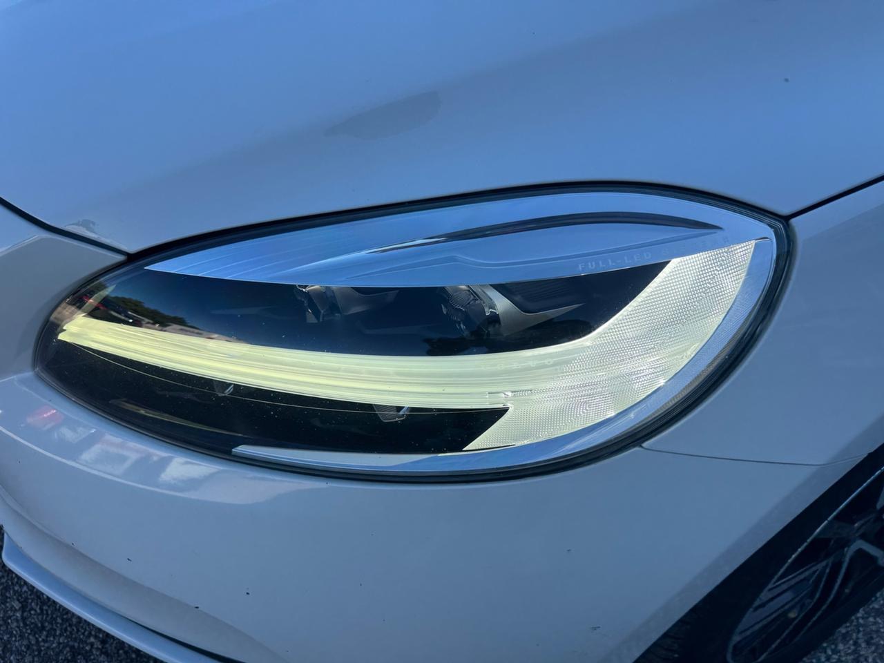 Volvo V40 D2 2.0 120CV Inscription NEOPATENTATI