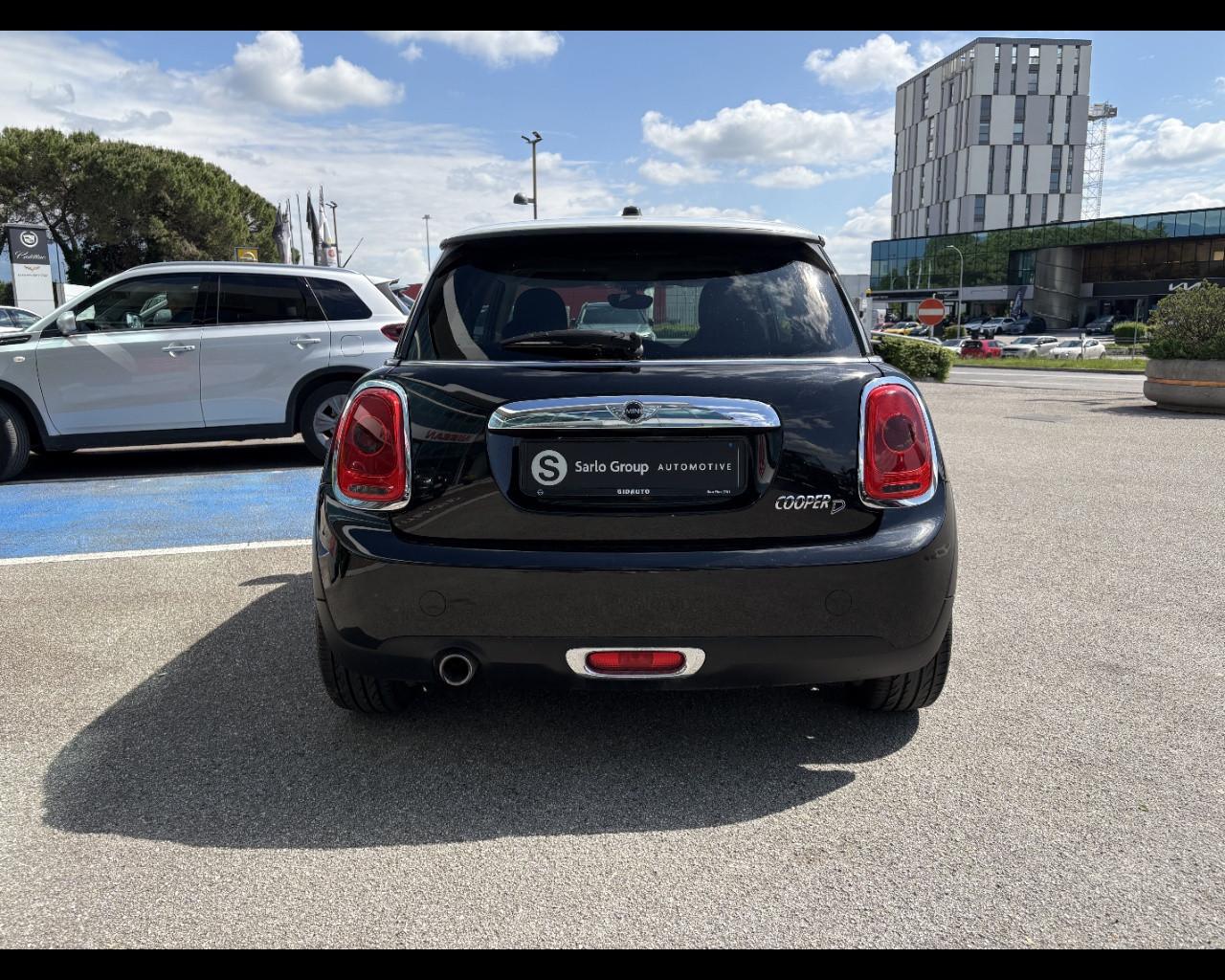 MINI Mini (F56) - Mini 1.5 Cooper D
