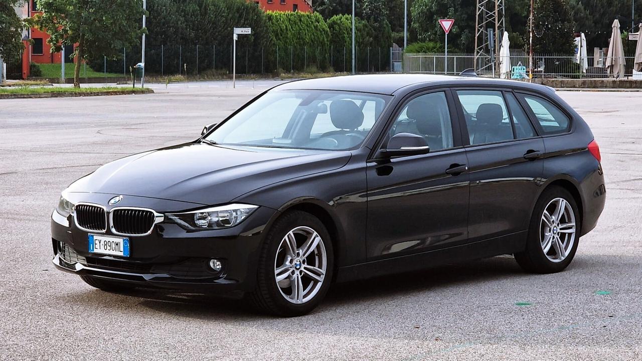 BMW 3 Series 318d Touring Business