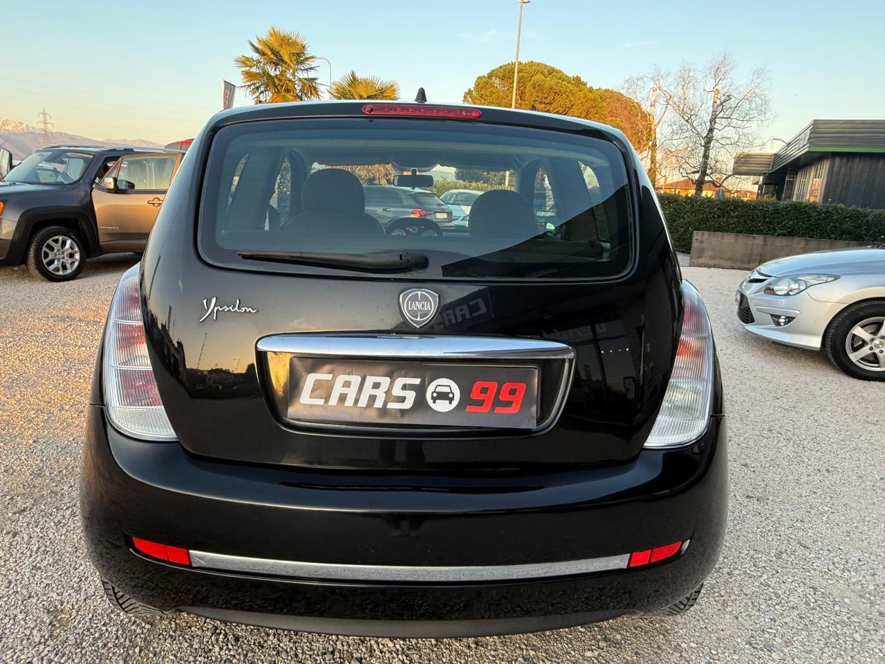 Lancia Ypsilon 1.2 69 CV Argento