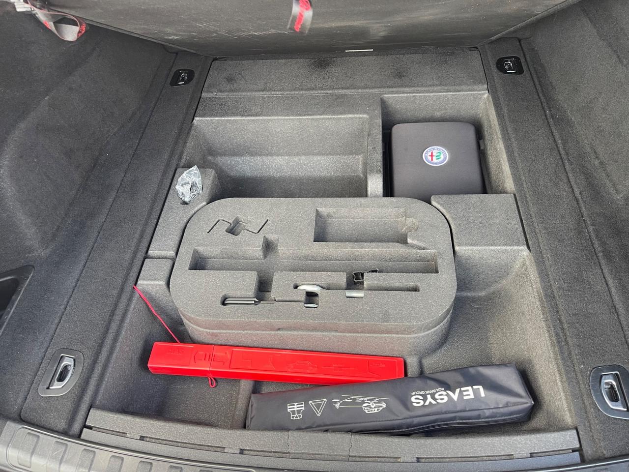 Alfa Romeo Stelvio 2.2 Turbodiesel 180 CV AT8 Q4 Business