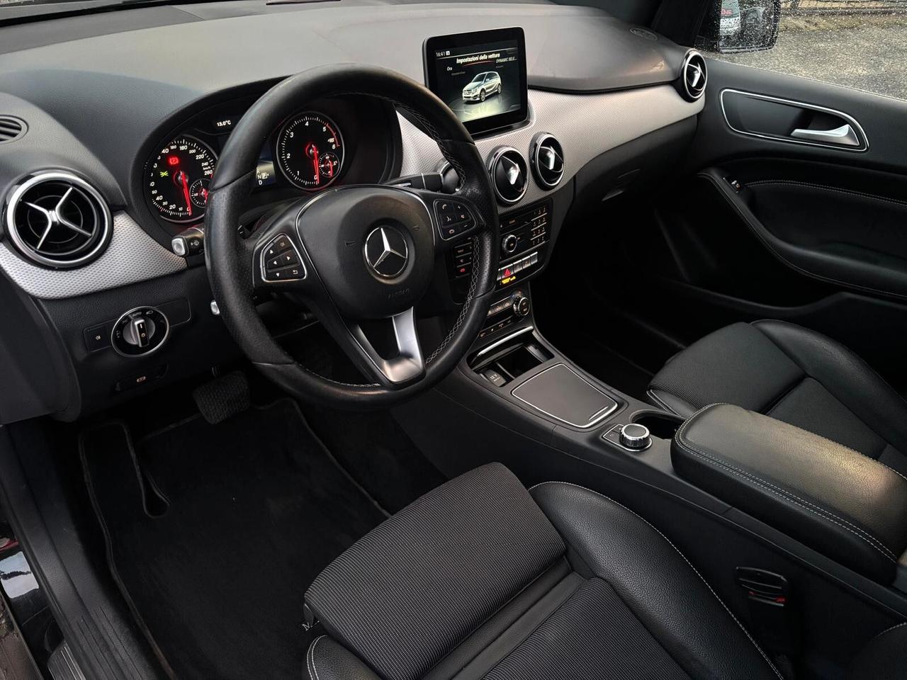 Mercedes-benz B 200 d Automatic Premium