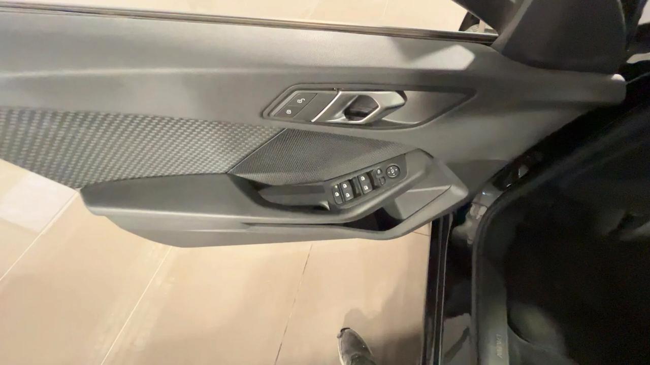 Bmw 118 118i 5p. Business Advantage